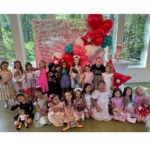 Jamie Lynn Spears Instagram - very busy weekend w/ my 2 fav girls. mama is tired. many more pics to share after I catch my breath, and wrap my head around how fast they grow up on us💔🤍👯‍♀️ Strawberry Manor Event Venue