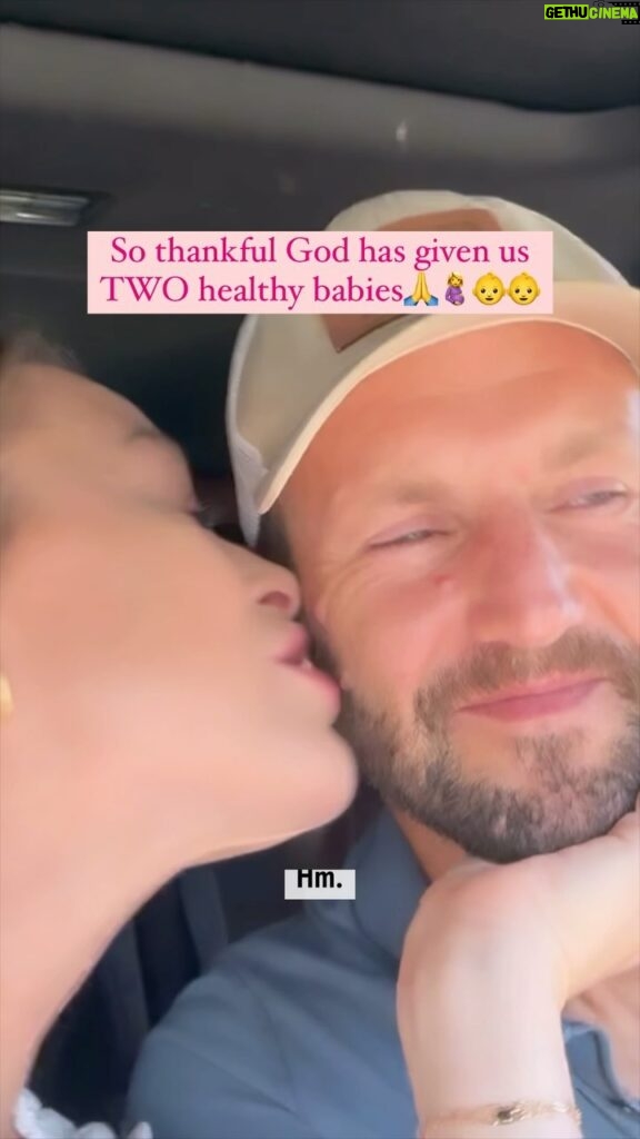 Jamie Otis Instagram - This still SHOCKS ME!🤯🙏❤️ My son & daughter came up to me before I ever found out I was pregnant & told me I had a baby in my belly! I did, but didn’t know at the time!🤰💕 Then when I told them I was truly pregnant my daughter said, “is it TWINS?!”😱 It is! I am pregnant with TWINS, but I didn’t know it at the time 🤰👶👶 When we had our first ultrasound with our doctor last week we got awful news. Baby B looked like he had a large lump/bump on his spine. I was a MESS!😢 But not my daughter! She was so calm and told me the lump would be gone in a week. IT WAS!!!! 🤯🤯🤯 THANK YOU, GOD! 🙏🙏🙏❤️❤️❤️ She’s said she thought/hoped these babies would be girls from the very beginning, but a PLOT TWIST happened last weekend! She had a dream they were boys!! 👀 When I asked her if she thinks they’re boys now she just said she still hopes they’re girls and thinks they’re girls!🤷🏼‍♀️ April 6th we will be having our gender reveal! I’m going to *try* to stream it live for my IG subscribers. I’m so thankful they pay their hard-earned $2.99 to support my fam & hang with me daily on IG so I wanna give them a lil something special!🥰 It’ll be on the beach so I have no idea if service will work, so I make no promises bc it’ll be out of my control … but I can promise we’re gonna try our absolute best! 💕 We shared a full YouTube video with far more details around this lump and my daughter’s confidence that it’d be gone. Did you get to see it yet? If not, Link is in my bio for ya still!❤️ I don’t know whether to think my daughter is prophetic or just lucky?! But what are the chances - no one is that lucky … or are they?!? The way this twin pregnancy is unfolding (being diagnosed with infertility to spontaneously getting twins) is really renewing my faith in God.🙏❤️🤰👶👶 Have your kids ever predicted things that actually came to be?! Children are so innocent & I really believe they are connected to God in a way us adults aren’t.🙏🥰
