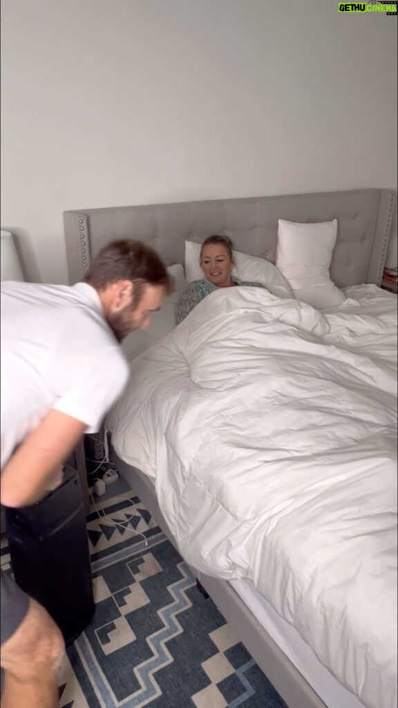 Jamie Otis Instagram - We went from trying to make a baby all the time to now pregnant with twins & doing "it" is the last thing on my mind.🤪😅 Doug thinks his little trick of letting me nap will help but I don't know if 24 hours of extra sleep would get me in the mood with how I have been feeling🥱😴😅 This first trimester is hitting me harder than I expected, but I guess twins will do that to ya!😜💕 I feel so blessed to have these symptoms though bc that means my bod is growing healthy babies!🙏🏼🤰🏼 I am praying Monday when we go to the high risk doc he will confirm there are TWO HEALTHY babies in there!🙏🏼🙏🏼🙏🏼