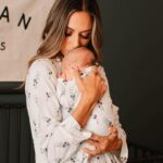 Jana Kramer Instagram - 🌙✨My collection with @thewillowco is out NOW! I had so much fun designing these “Mommy and Me” matching sets, which are made from bamboo and so super soft!! I wanted to bring you the best quality at a great price so here’s a good deal for you at 30% off for the next 48 hours. Shop at the link in bio.