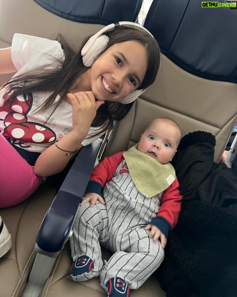 Jana Kramer Instagram - Roman’s first flight was a success 🙌🏼♥️ and I think he enjoyed it too …pic two 💙
