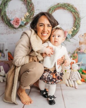 Janette Manrara Instagram - What a beautiful first Easter together we had 🐰🐣

Thanks again @mumandme_app & @chaptertwophotography for the beautiful photos!
