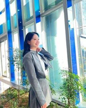 Jang Gyu-ri Instagram - ☀️☀️☀️
