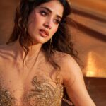Janhvi Kapoor Instagram - In the garden of Eden…