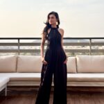 Janki Bodiwala Instagram - Event ready🖤 . Stylist- @styleitwithniki Outfit- @loveseer.in Jewellery- @baala_jewels Managed by - @avanisoni18