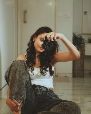 Janki Bodiwala Instagram - 2317.JPG📷
.
Cameraman @aanandshukla ke saath