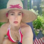 January Jones Instagram - Happy 4th of July! Be as free as the rules allow! 🇺🇸❤️