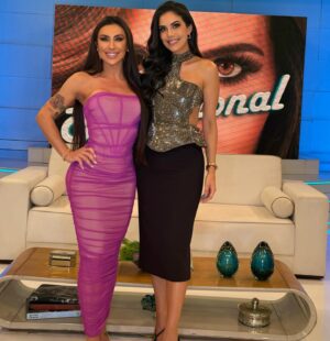 Jaque Khury Instagram - Gravação sobre um tema muito interessante sobre autoestima, e distorção de imagem para o @sensacionalredetv da @danialbuquerquetv Quando for ao ar aviso vocês .