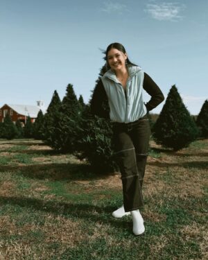 Jayla Walton Instagram - Stop asking Santa…he physically cannot put me under the tree😐🌲