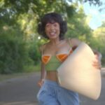 Jaz Sinclair Instagram - At my neighbors house, I stole his lampshade Don’t worry Larry!!! It’s good for the plot 😃 Your life’s exciting! Sometimes it’s not!! Tomorrrrrrrrooooowwww Working with @penikamfilms is the best.