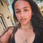 Jazz Jennings Instagram - ✨Radiate Love✨ — Thanks for being the best friend @yoitsam_
