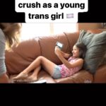 Jazz Jennings Instagram - Me texting my first crush as a trans girl 🏳️‍⚧️ My experiences dating as a trans woman have been something I have never been afraid to share with the world. From deciding when and how to disclose one’s transgender identity, to stigma, to safety concerns, all transgender experiences are unique and may vary. Still, I hope that mine continues to inspire more understanding and acceptance. It’s vital that we continue to increase the visibility and representation of the trans community so that we are seen, heard, and treated equally. #TransIsBeautiful