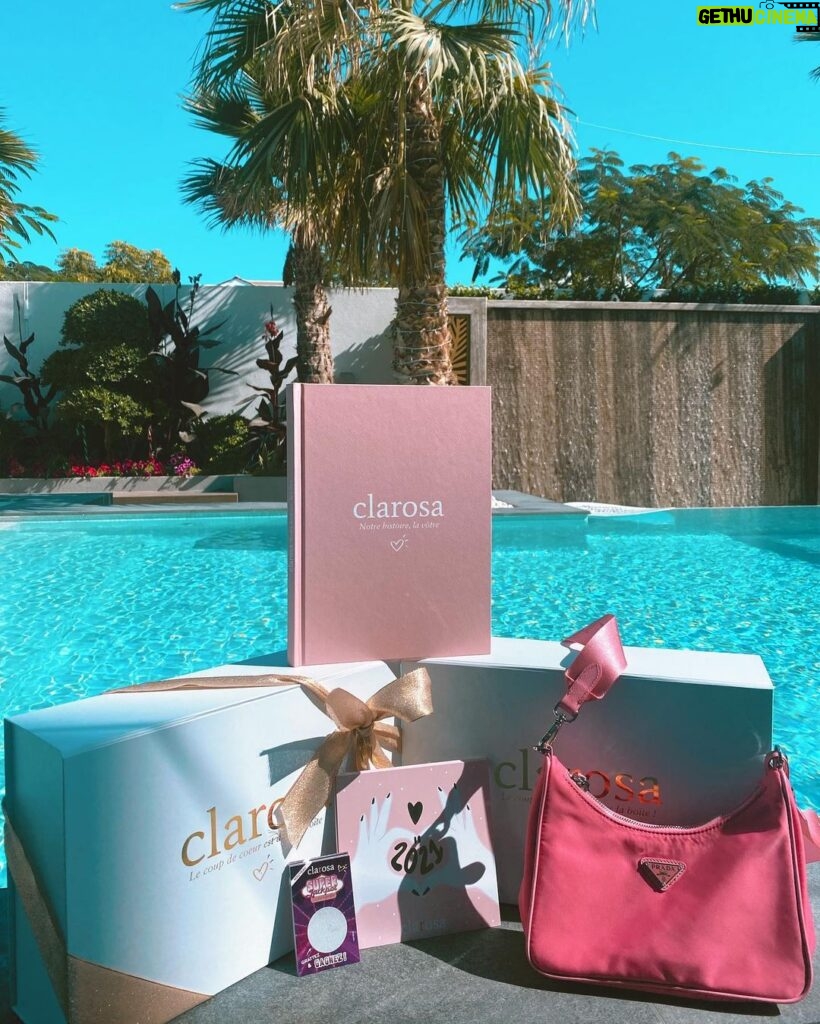 Jazz Lanfranchi Instagram - BOYS & GIRLS this post it’s for you 💕 Pour la première fois, @clarosa te fait gagner 1500 euros de bon cadeaux !! Le livre Clarosa en édition limitée et le nouveau sac Prada, un essentiel dans ton dressing pour compléter ton look ! 1. suivre @clarosa et @jazztvshow 2. Invite 2 copines en commentaires 3. Repost cette photo en story pour plus de chance #clarosaxjazz J'annoncerai la gagnante personnellement dans 10 jours sur le compte de @clarosa ! @agenceweevents LOVE YOU 💌