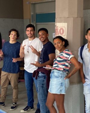 Jean Paulo Campos Instagram - já tô morrendo de saudades dessa família tão especial que Vai na Fé uniu 🥹🫶🏾