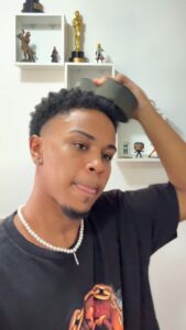Jean Paulo Campos Instagram - tô aprendendo a fazer o nudred ainda tropa 🪮🤷🏾‍♂️