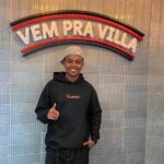Jean Paulo Campos Instagram - Uma visita mais que especial! Nosso cliente @jeanpaulo_campos já veio conhecer a nova unidade do Shopping Eldorado. Venha você também! ❤️😎
