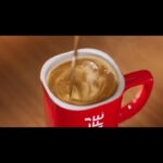 Jeff Satur Instagram - เนสกาแฟ เบลนด์​ แอนด์ บรู เอสเปรสโซ โรสต์ ทั้งเข้มเอสเปรสโซ และกลมกล่อมนม พร้อมให้คุณดื่มด่ำกับความเข้มเต็มรสและสัมผัสความหอมกันแบบสุดๆ สำหรับเจฟต้องซองนี้เท่านั้น #NESCAFEBlendandBrew #เนสกาแฟมิกซ์ที่ใช่อย่างลงตัว #เนสกาแฟซองเขียว #เข้มเต็มรส #NESCAFExJeffSatur