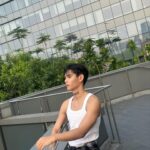 Jeff Satur Instagram - Sunshine soon