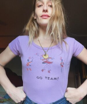 Jemima Kirke Instagram - As a kid, when people asked what do you want to be when you grow up?” I felt obligated to say “an artist.” What I wanted to say was “a Delia’s model!” Its past my time now. But coulda. Woulda. Shoulda. 

New shirts available. In stories soon. DM for purchase.