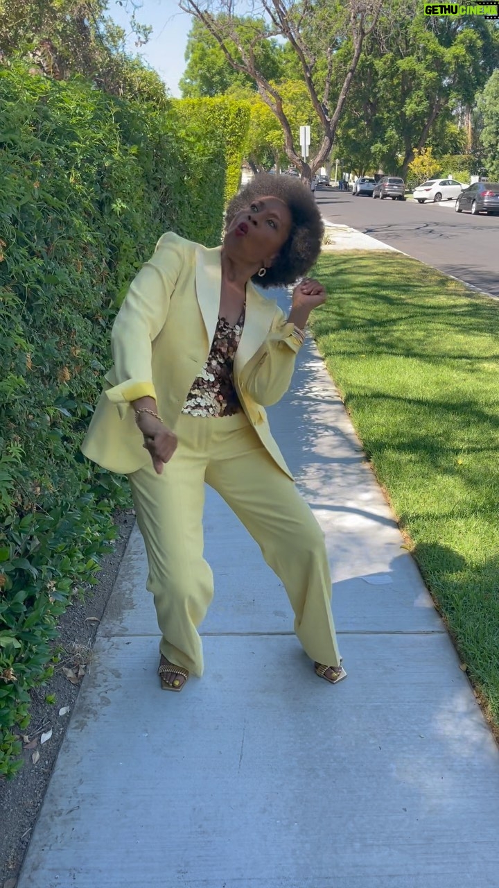 Jenifer Lewis Instagram - #WalkingInMyJoy at any retailer and upload proof of purchase here https://a.pgtb.me/RvJJ1B (or at the link in bio) and you’ll automatically receive an original song from my AudioBook! #comedy #jeniferlewis #walk #preorder #walkinginmyjoy #booktok #book #newbook #harpercollins