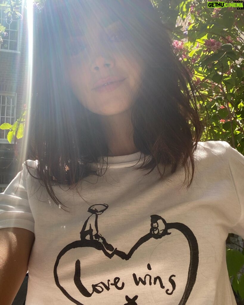 Jenna Coleman Instagram - ‘Love Wins’ designed by the wonderful @charliemackesy for @comicrelief. They are on sale in the @comicrelief shop now, all profits going to support vulnerable people who are most at risk during the coronavirus crisis. #LOVEWINS ❤️🧡💛💚💙💜🖤🤍🤎 comicrelief.com/love-Wins