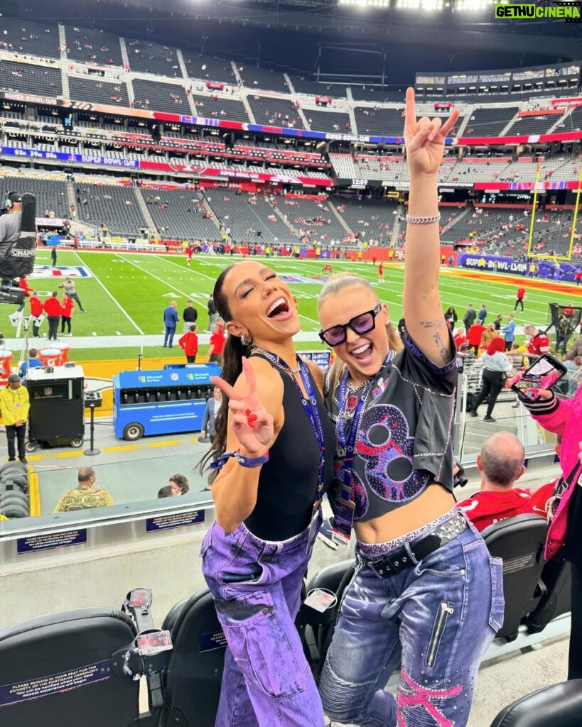 Jenna Johnson Instagram - Super Bowl LVIII 🏈