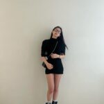 Jennie Kim Instagram - 🖤