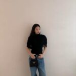 Jennie Kim Instagram - 🖤