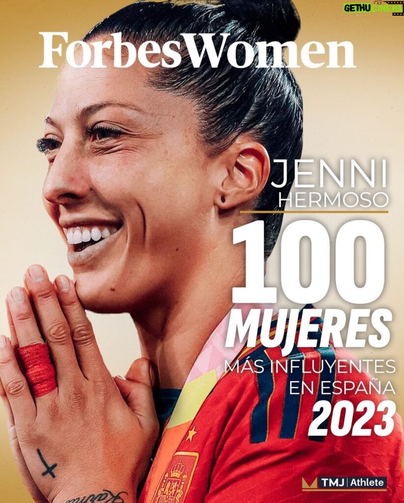 Jennifer Hermoso Instagram - ¡Un milestone único y especial que nos llena de orgullo en TMJ! Felicitamos a nuestra #TMJAthlete @jennihermoso por ser condecorada por la revista @forbes_es como una de las 100 mujeres más influyentes de España 🇪🇸 en este 2023 ❤️ Durante este año, Jenni generó un cambio a nivel individual hacia el resto de la sociedad Visita el link 🔗 en nuestro perfil para leer más