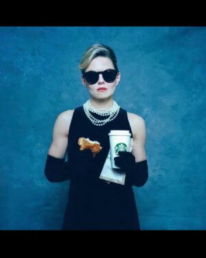Jennifer Morrison Instagram - I heard it was #nationalcoffeeday 

Photo by @thetylershields
