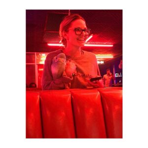 Jennifer Morrison Instagram - #pink #euphoria