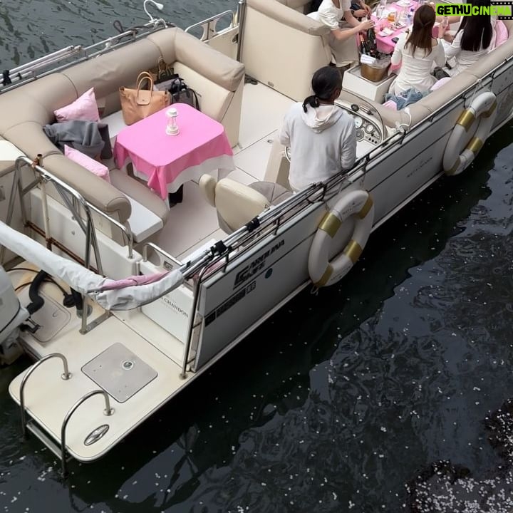 Jennifer Tilly Instagram - Cherry Blossom Season! 🌸🌸🌸 #tokyojapan