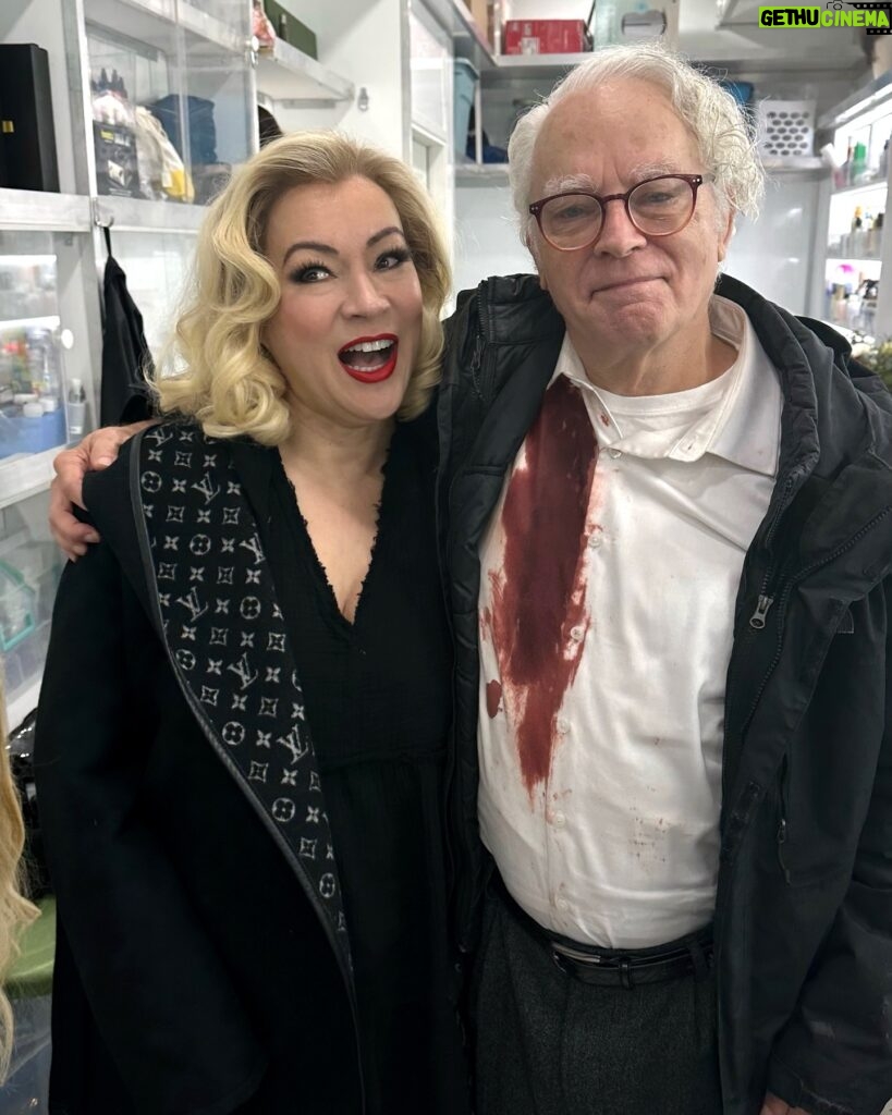 Jennifer Tilly Instagram - You run into all the best people in the make up trailer! ❤️#Chucky #BradDourif #ChuckySeason3 #chuckyseries All-new episode airs this Wednesday at 10pm on @usanetwork and @syfy Previous seasons now streaming on @peacock