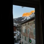 Jenny De Nucci Instagram - chillare ad alta quota è considerato uno sport olimpico?? a no???? @kappa vi amo vi amo vi amooo ⛷️⛷️⛷️🤍🤍 *supllied
