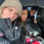 Jenny De Nucci Instagram - chillare ad alta quota è considerato uno sport olimpico?? a no???? @kappa vi amo vi amo vi amooo ⛷️⛷️⛷️🤍🤍 *supllied