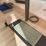 Jenny De Nucci Instagram - mi trovi così a rifare la lip combo post cena, diresti mai che faccio pilates con le nonne due volte a settimana??? I’m just a girl 🤧🤧🤧🎀🎀🎀