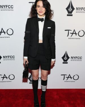 Jenny Slate Instagram - Thank you to #newyorkfilmcriticscircle for voting @marcelthemovie as this year’s BEST ANIMATED FILM!!! And thank you to @thombrowne for this heavenly ensemble, (& @mrmontyjackson @kirinstagram @rheannewhite for this whole look)
But mostly congrats and thanks to all of my friends here who did such beautiful work. And a big thanks to @deanfleischercamp @nickpaley @bettyholm for not kicking me off the text chain after I sent the last pic