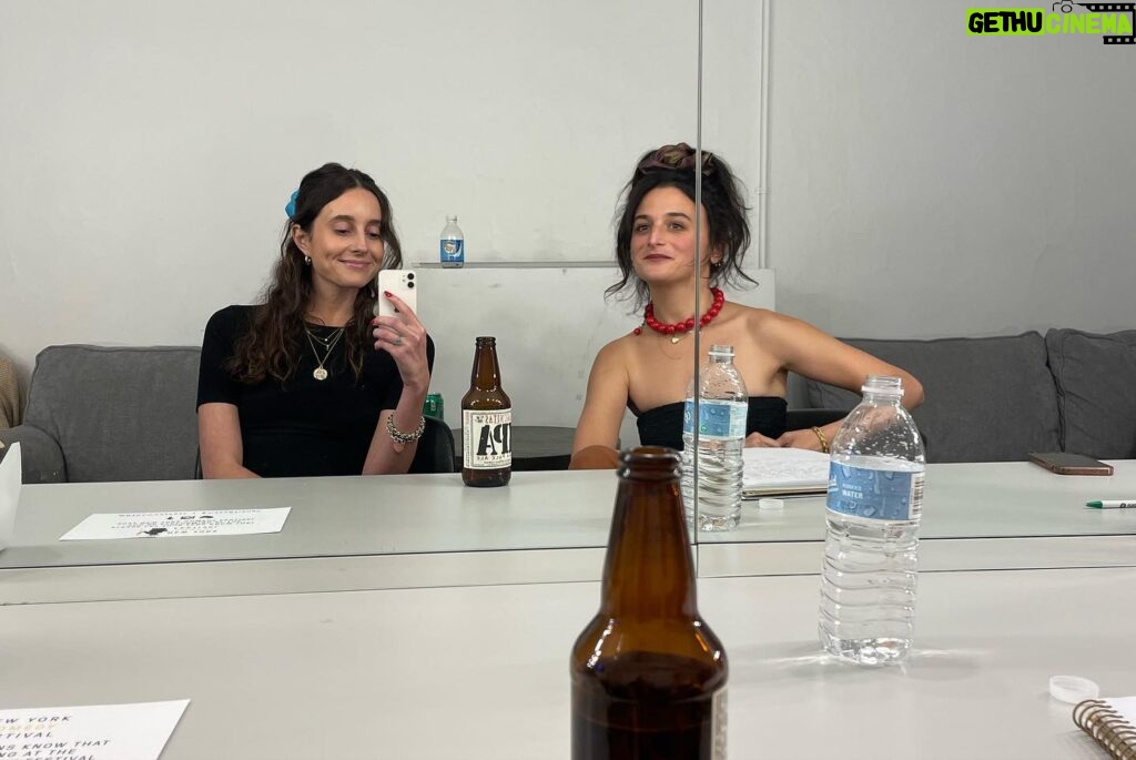 Jenny Slate Instagram - Thank you to the very funny and very well-dressed @marybethbarone for opening for me @the_wilbur and @townhallnyc, what a fun person and congrats to both of us for performing our hearts out during the eclipse, tbh. (Also this whole darn look: necklace, bathing suit top as shirt and very fun trousers all by @rachelcomey, and powerful perfect good-luck scrunchie by my fav store @no6store)