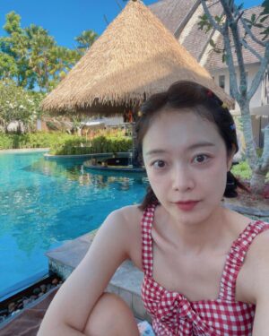 Jeon So-min Instagram - ❤️