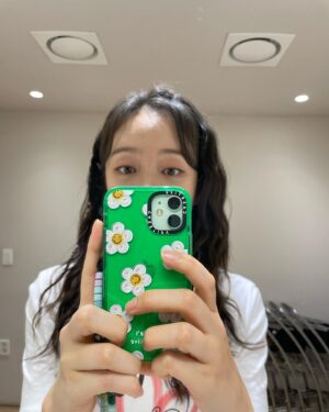 Jeon So-min Instagram - 📱