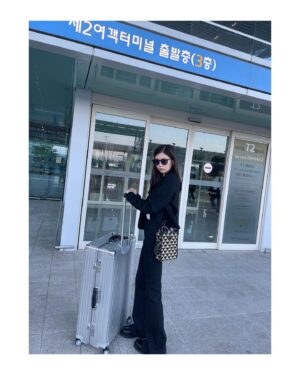 Jeong So-min Thumbnail - 373.9K Likes - Top Liked Instagram Posts and Photos