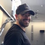Jesse Metcalfe Instagram - No shortcuts, just dedication! Powering through another workout session with @psychobunny 💪🏼 #psychobunny #psychobunnypartner