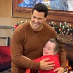 Jesse Metcalfe Instagram - Christmas Con New Jersey DAY 1 was an absolute blast. What a special way to spend my birthday! 🎂🎅🏼