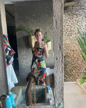 Jessica Athayde Instagram - 9 fotografias de hoje.
A segunda é a minha preferida ❤️ concordam ?