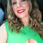 Jessica Coch Instagram - Un trozo de cielo con un toque de infierno 🙊😅💚