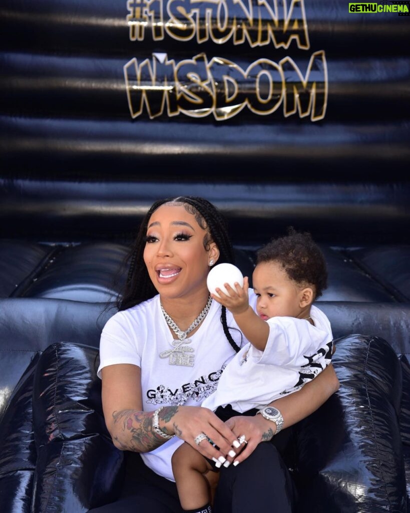 Jessica Dime Instagram - Bigggg Stunnnaaaa @wisdomramonewilliams #1 STUNNA Bash was one for the books ! Thanks to all our family & friends who came out ❤️ Thank you @dayybella & @thebellaxperience you showed out on this party last min ! Sweet treats: @sweet_bella_treats