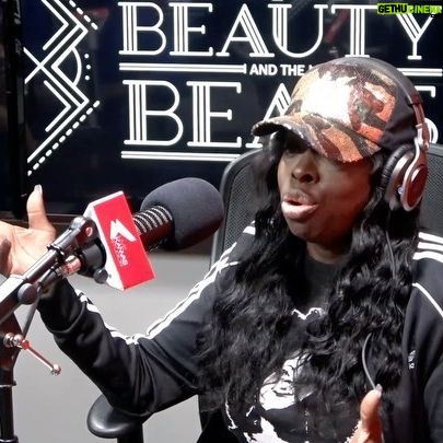 Jessica Dime Instagram - BRAND NEW EPISODE OF @beautyandthebeatspodcast premieres tonight at 7:30pm est on YouTube with the LEGENDARY ANGIE STONE ‼️🙌 THIS IS A SPECIAL ONE TUNE IN ‼️ @drummaboyfresh 〽️🔌