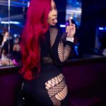 Jessica Dime Instagram - Dust settles .. Queens don’t 🪙 👗: @btashi_shop 💇‍♀️ : @richextensionshair 🎨: @pounddcakee_ 📸: papishotme