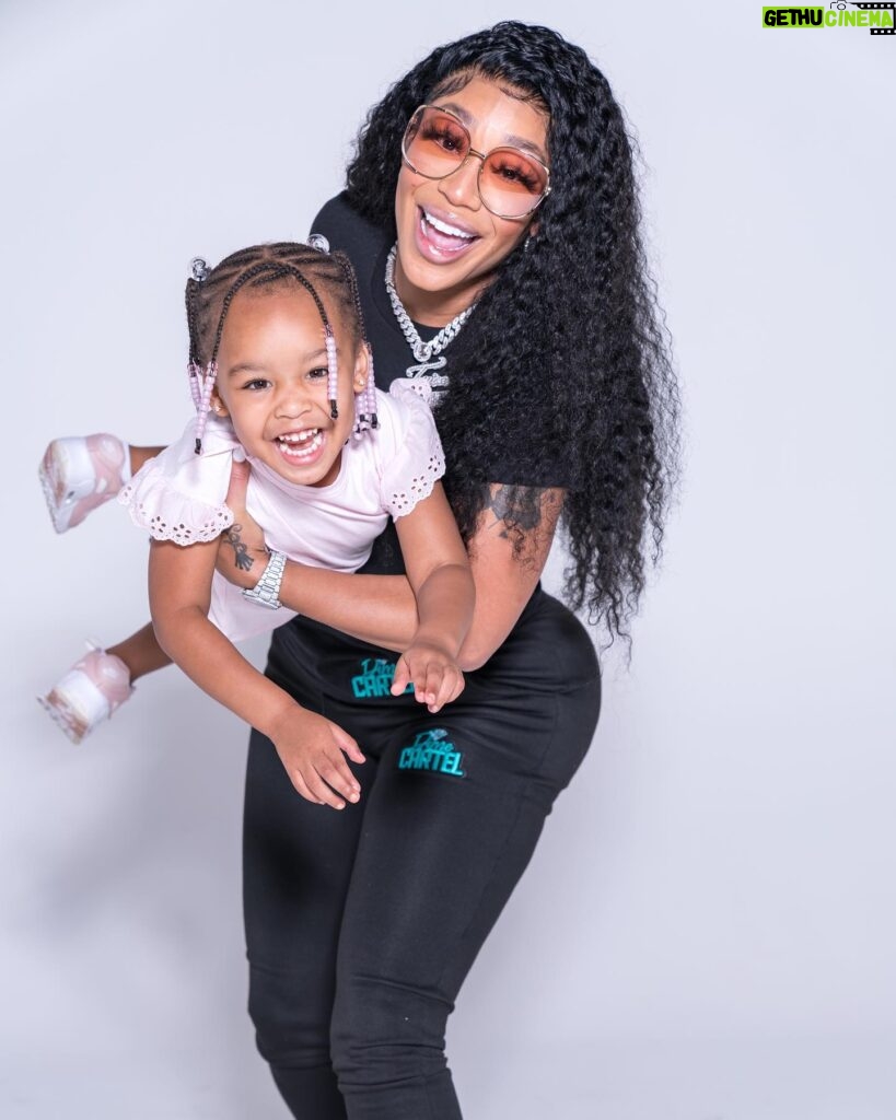 Jessica Dime Instagram - Happy Birthday to my best friend! 4 years being her mommy has been the best years of my life .. thankful & blessed . I love you 4 EVER @blessingbrielwilliams