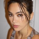 Jessica Henwick Instagram - @giorgioarmani @arabbitsfoot! 💄 @valeriaferreiramakeup 💇🏻‍♀️ @thebradylea